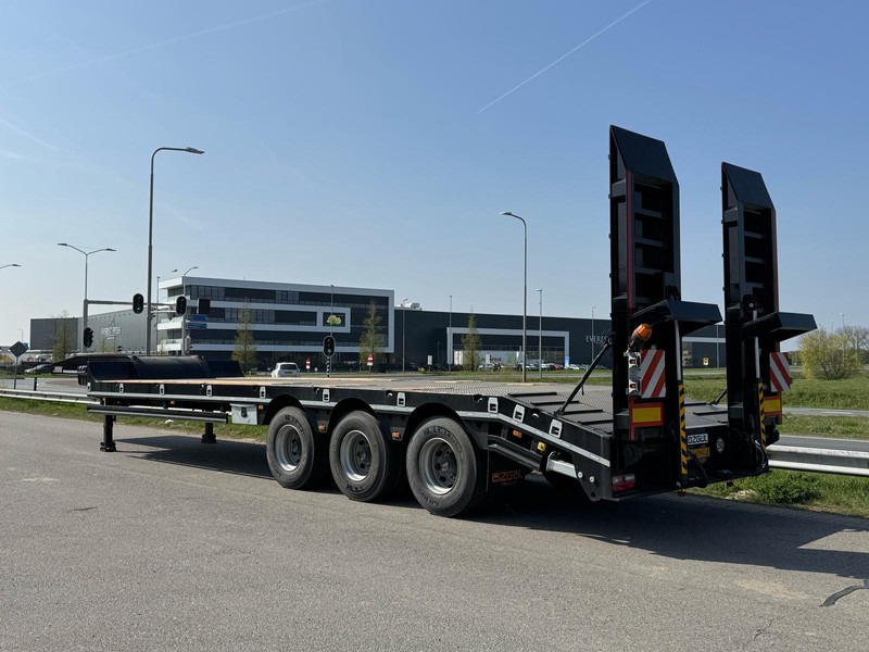 OZGUL 60 Ton 3 axle - LW3 AFR FIX - عربة مسطحة منخفضة نصف مقطورة: صور 3 OZGUL 60 Ton 3 axle - LW3 AFR FIX - عربة مسطحة منخفضة نصف مقطورة: صور 3