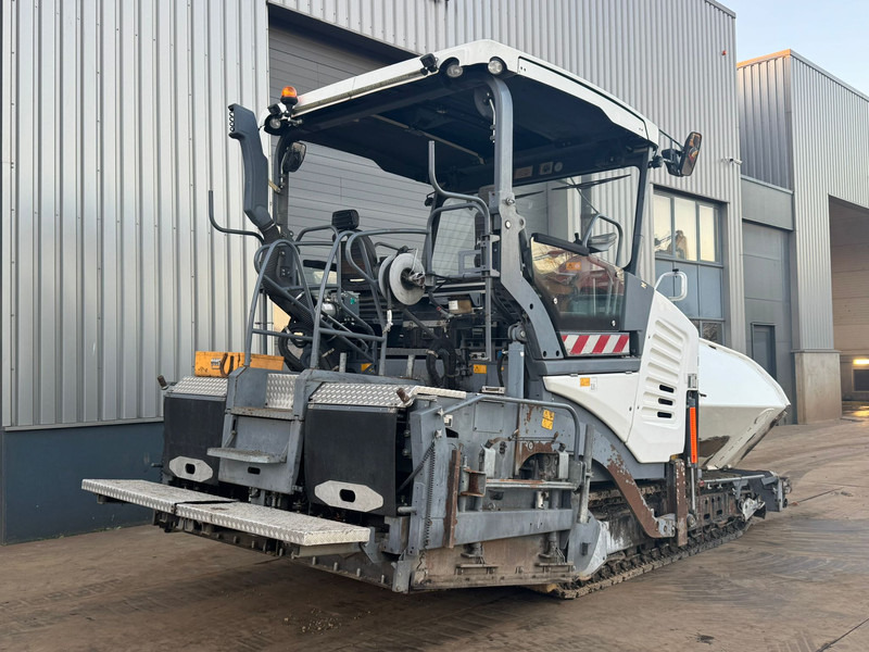 Vögele Super 1800-3i - العامل بالقار: صور 5 Vögele Super 1800-3i - العامل بالقار: صور 5