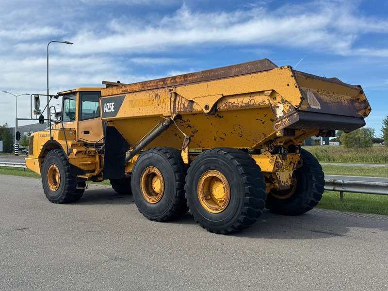 Volvo A25E - شاحنة مفصلية: صور 3 Volvo A25E - شاحنة مفصلية: صور 3