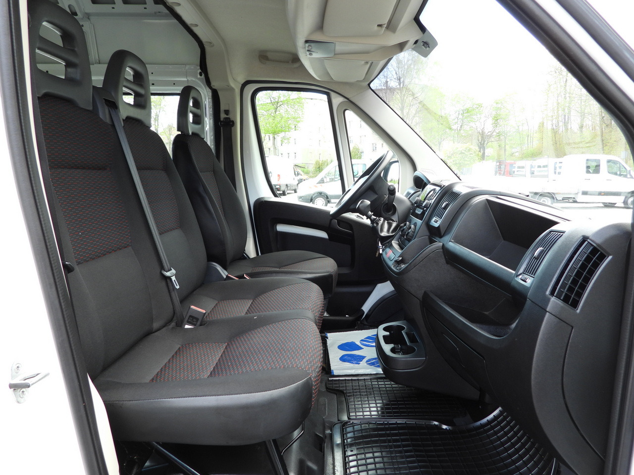 الشاحنات الصغيرة CITROEN JUMPER BOX DELIVERY VAN 7 SEATS CRUISE CONTROL  120HP: صور 36