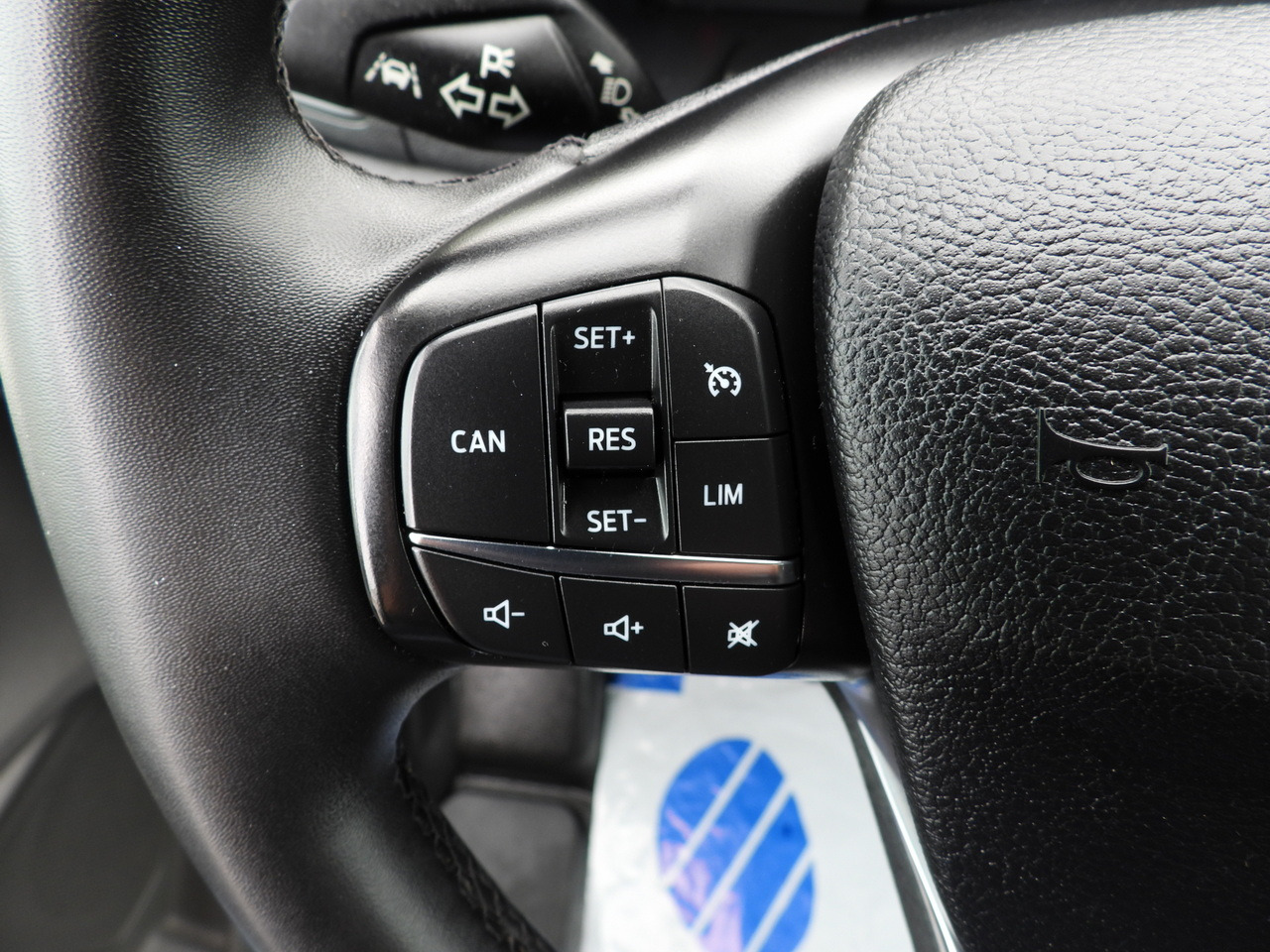 الشاحنات الصغيرة صندوق مغلق FORD TRANSIT BOX 8 PALLETS CRUISE CONTROL AIR CONDITIONING 130HP: صور 30 الشاحنات الصغيرة صندوق مغلق FORD TRANSIT BOX 8 PALLETS CRUISE CONTROL AIR CONDITIONING 130HP: صور 30