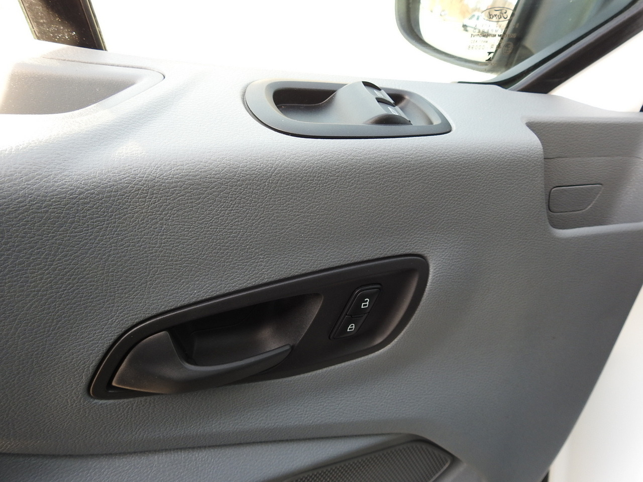 الشاحنات الصغيرة صندوق مغلق FORD TRANSIT BOX LIFT 8 PALLETS CRUISE CONTROL LED LIGHTS TWIN WHEELS AIR CONDITIONING 170HP: صور 27 الشاحنات الصغيرة صندوق مغلق FORD TRANSIT BOX LIFT 8 PALLETS CRUISE CONTROL LED LIGHTS TWIN WHEELS AIR CONDITIONING 170HP: صور 27