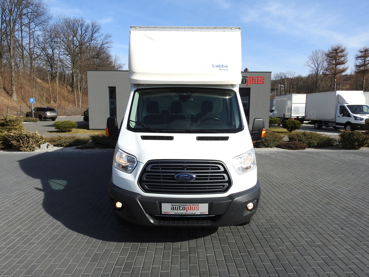 FORD TRANSIT BOX LIFT 8 PALLETS CRUISE CONTROL LED LIGHTS TWIN WHEELS AIR CONDITIONING 170HP - الشاحنات الصغيرة صندوق مغلق: صور 5 FORD TRANSIT BOX LIFT 8 PALLETS CRUISE CONTROL LED LIGHTS TWIN WHEELS AIR CONDITIONING 170HP - الشاحنات الصغيرة صندوق مغلق: صور 5