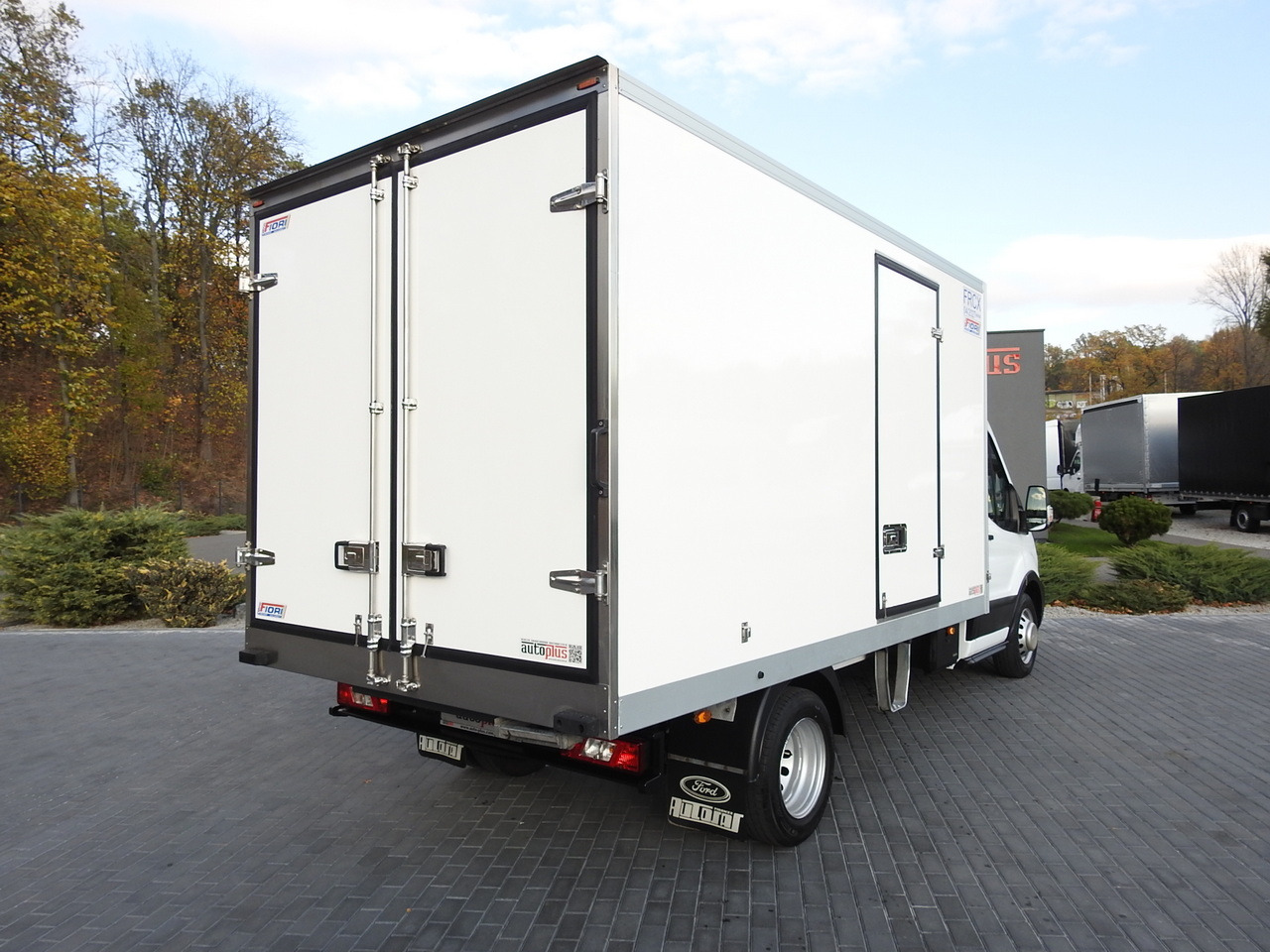 FORD TRANSIT REGRIGERATOR BOX -10*C POWER SUPPLY 230V CRUISE CONTROL AIR CONDITIONING LED LIGHTS PNEUMATICS TWIN WHEELS 130HP - الشاحنات الصغيرة المبردة: صور 3 FORD TRANSIT REGRIGERATOR BOX -10*C POWER SUPPLY 230V CRUISE CONTROL AIR CONDITIONING LED LIGHTS PNEUMATICS TWIN WHEELS 130HP - الشاحنات الصغيرة المبردة: صور 3