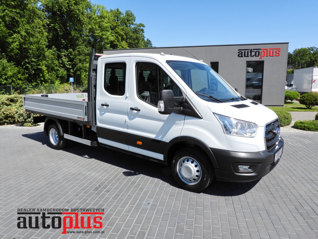FORD TRANSIT STAKE BODY DOUBLE CABIN DOKA 7 SEATS TWIN WHEELS AIR CONDITIONING 130HP - الشاحنات الصغيرة كابينة مزدوجة: صور 1 FORD TRANSIT STAKE BODY DOUBLE CABIN DOKA 7 SEATS TWIN WHEELS AIR CONDITIONING 130HP - الشاحنات الصغيرة كابينة مزدوجة: صور 1