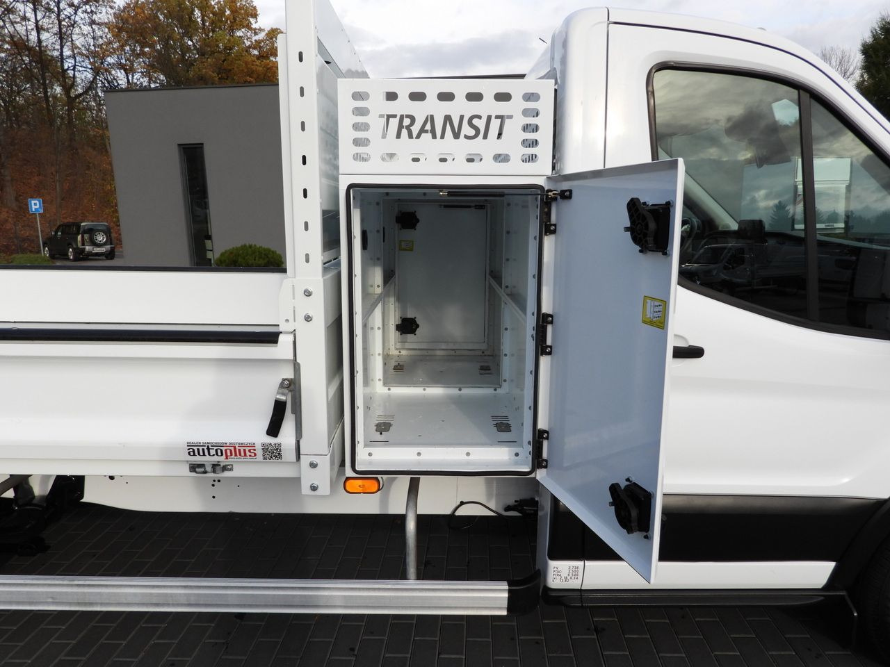 قلاب صغير FORD TRANSIT TIPPER CRUISE CONTROL LED LIGHTS TWIN WHEELS AIR CONDITIONING 130HP: صور 21 قلاب صغير FORD TRANSIT TIPPER CRUISE CONTROL LED LIGHTS TWIN WHEELS AIR CONDITIONING 130HP: صور 21