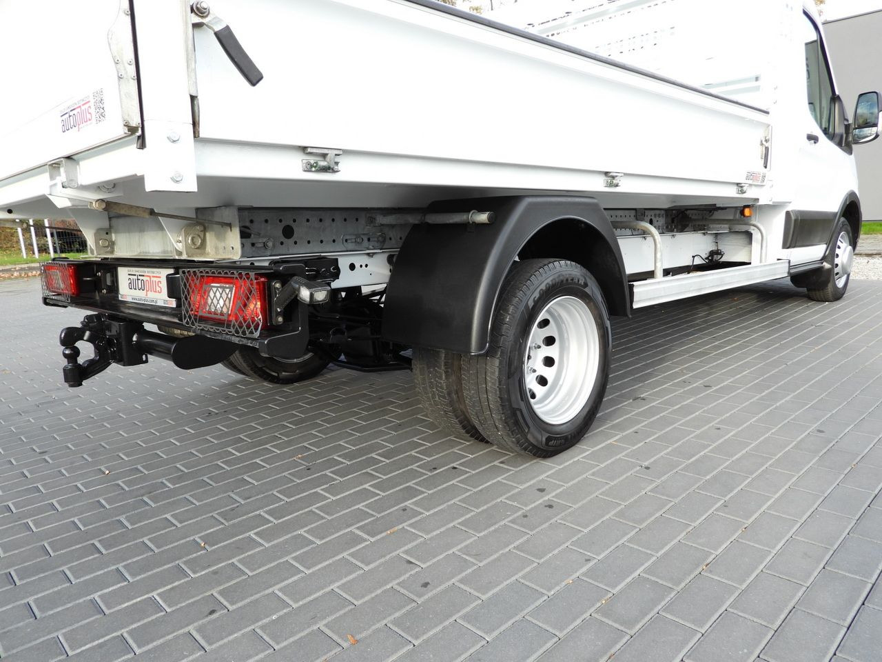قلاب صغير FORD TRANSIT TIPPER CRUISE CONTROL LED LIGHTS TWIN WHEELS AIR CONDITIONING 130HP: صور 17 قلاب صغير FORD TRANSIT TIPPER CRUISE CONTROL LED LIGHTS TWIN WHEELS AIR CONDITIONING 130HP: صور 17