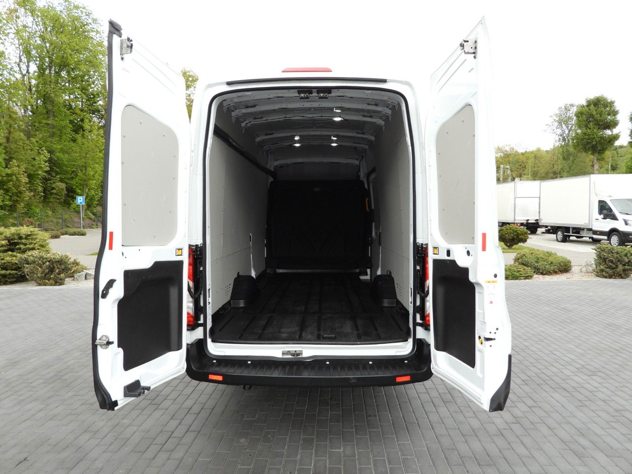 فان Ford TRANSIT  KASTENWAGEN TEMPOMAT KLIMAANLAGE 130PS: صور 12