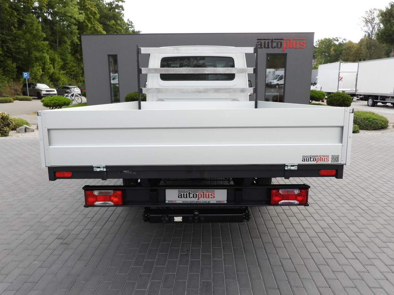 الشاحنات الصغيرة كابينة مزدوجة IVECO DAILY 35C17 STAKE BODY DOUBLE CABIN DOKA 7 SEATS CRUISE CONTROL TWIN WHEELS AIR CONDITIONING  170HP: صور 10