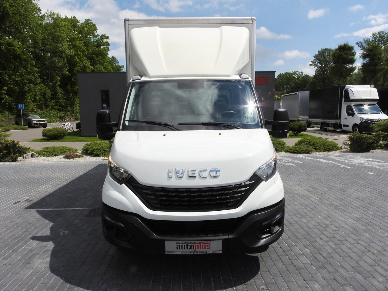 IVECO DAILY 35S14 8 PALLETS CRUISE CONTROL TWIN WHEELS AIR CONDITIONING 140HP - الشاحنات الصغيرة صندوق مغلق: صور 5 IVECO DAILY 35S14 8 PALLETS CRUISE CONTROL TWIN WHEELS AIR CONDITIONING 140HP - الشاحنات الصغيرة صندوق مغلق: صور 5