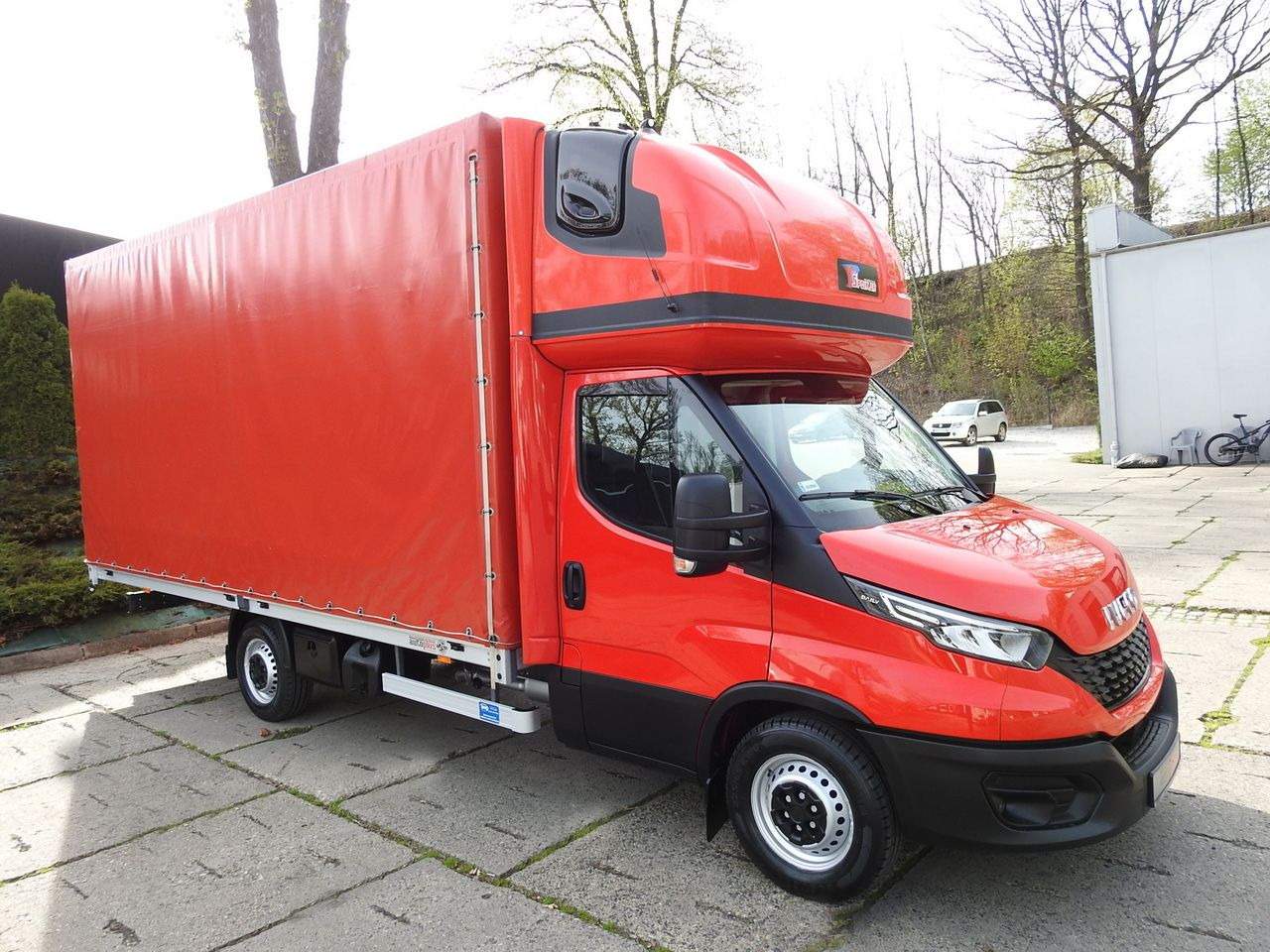 IVECO DAILY 35S18 TARPAULIN 10 PALLETS WEBASTO CRUISE CONTROL LED LIGHTS AIR CONDITIONING 180HP - الشاحنات الصغيرة ستائر: صور 4 IVECO DAILY 35S18 TARPAULIN 10 PALLETS WEBASTO CRUISE CONTROL LED LIGHTS AIR CONDITIONING 180HP - الشاحنات الصغيرة ستائر: صور 4