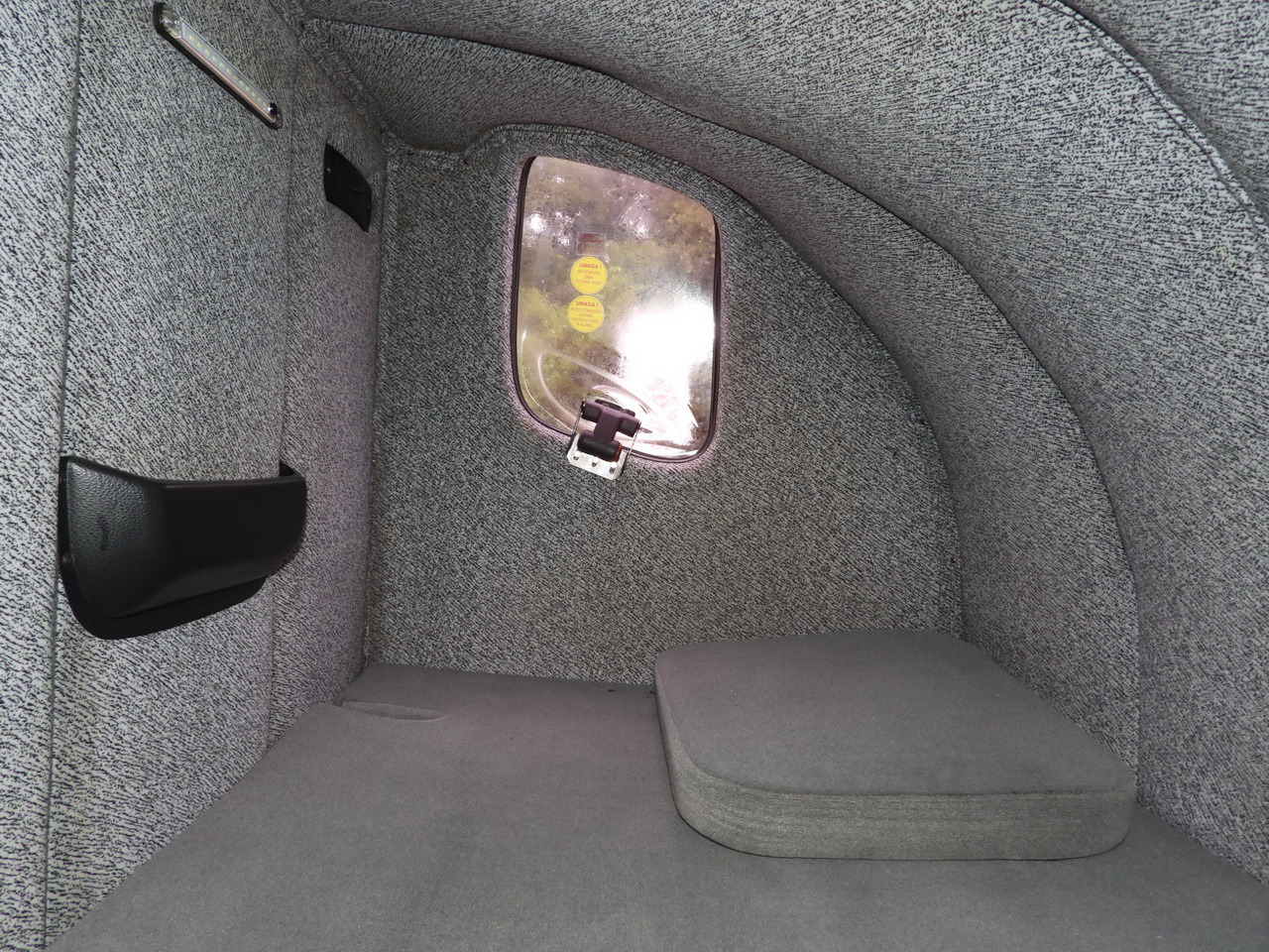 الشاحنات الصغيرة ستائر IVECO DAILY 35S18 TARPAULIN 10 PALLETS WEBASTO CRUISE CONTROL PNEUMATICS AUTOMATIC TRANSMISSION HI-MATIC AIR CONDITIONING  180HP: صور 41