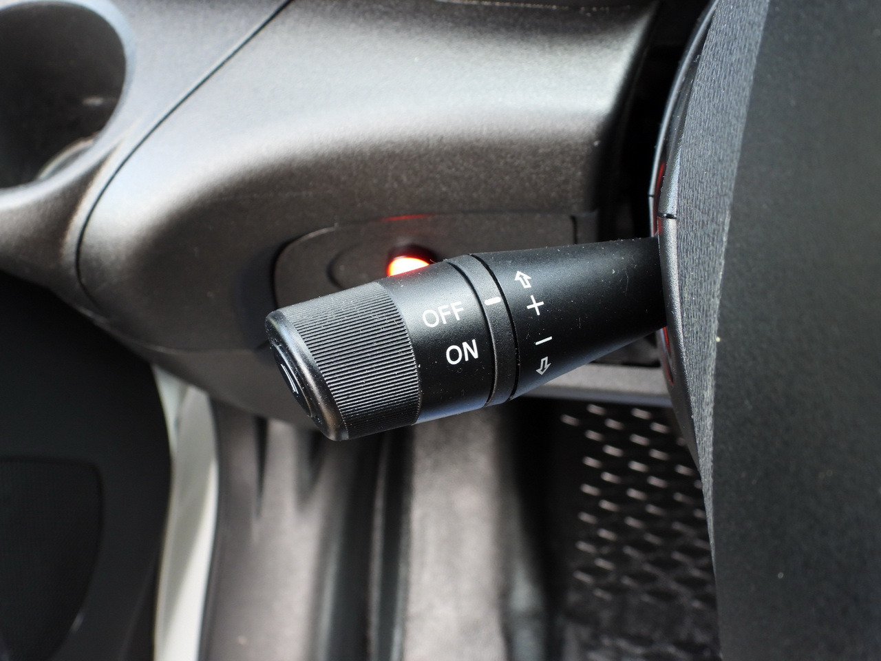 مبردة شاحنة IVECO DAILY 70C17 REFRIGERATOR 1*C LIFT 10 PALLETS POWER SUPPLY 230V CRUISE CONTROL AIR CONDITIONING PNEUMATICS AUTOMATIC TRANSMISSION HI-MATIC TWIN WHEELS 170HP: صور 41 مبردة شاحنة IVECO DAILY 70C17 REFRIGERATOR 1*C LIFT 10 PALLETS POWER SUPPLY 230V CRUISE CONTROL AIR CONDITIONING PNEUMATICS AUTOMATIC TRANSMISSION HI-MATIC TWIN WHEELS 170HP: صور 41