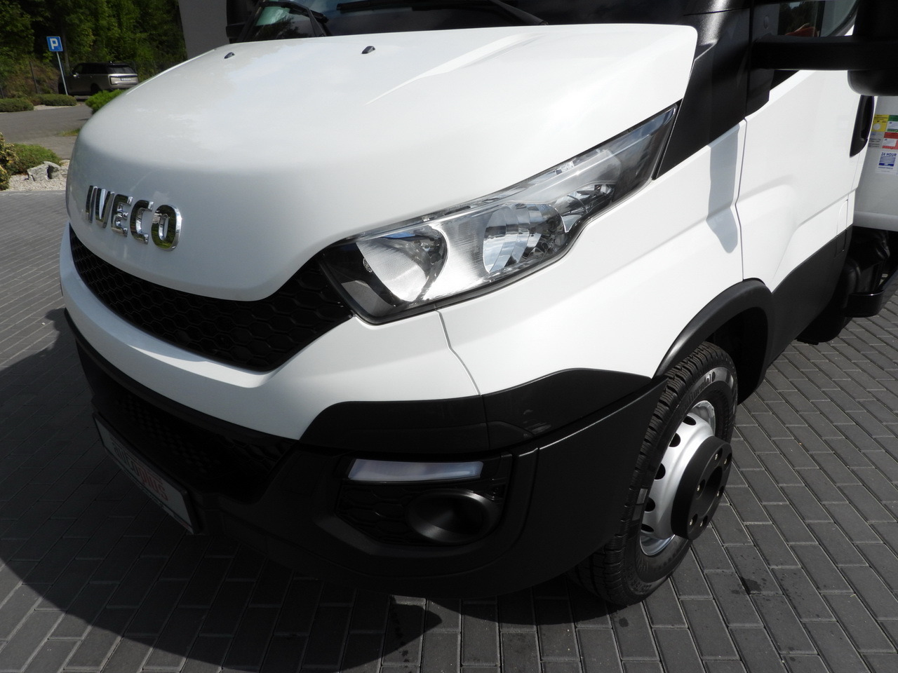 مبردة شاحنة IVECO DAILY 70C17 REFRIGERATOR 1*C LIFT 10 PALLETS POWER SUPPLY 230V CRUISE CONTROL AIR CONDITIONING PNEUMATICS AUTOMATIC TRANSMISSION HI-MATIC TWIN WHEELS 170HP: صور 17 مبردة شاحنة IVECO DAILY 70C17 REFRIGERATOR 1*C LIFT 10 PALLETS POWER SUPPLY 230V CRUISE CONTROL AIR CONDITIONING PNEUMATICS AUTOMATIC TRANSMISSION HI-MATIC TWIN WHEELS 170HP: صور 17