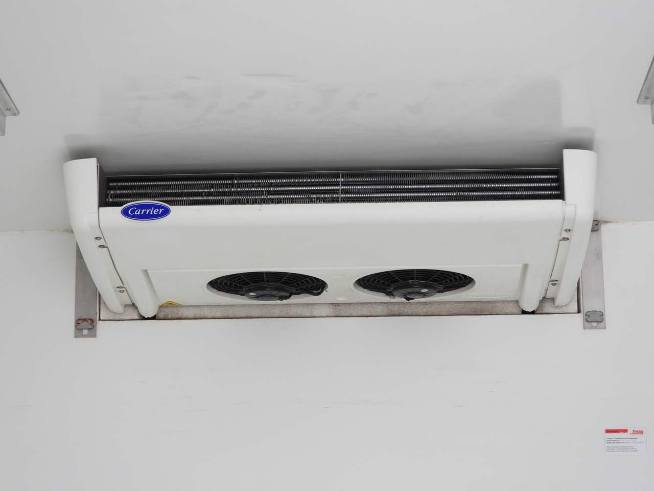 مبردة شاحنة IVECO DAILY 70C17 REFRIGERATOR 1*C LIFT 10 PALLETS POWER SUPPLY 230V CRUISE CONTROL AIR CONDITIONING PNEUMATICS AUTOMATIC TRANSMISSION HI-MATIC TWIN WHEELS 170HP: صور 23 مبردة شاحنة IVECO DAILY 70C17 REFRIGERATOR 1*C LIFT 10 PALLETS POWER SUPPLY 230V CRUISE CONTROL AIR CONDITIONING PNEUMATICS AUTOMATIC TRANSMISSION HI-MATIC TWIN WHEELS 170HP: صور 23