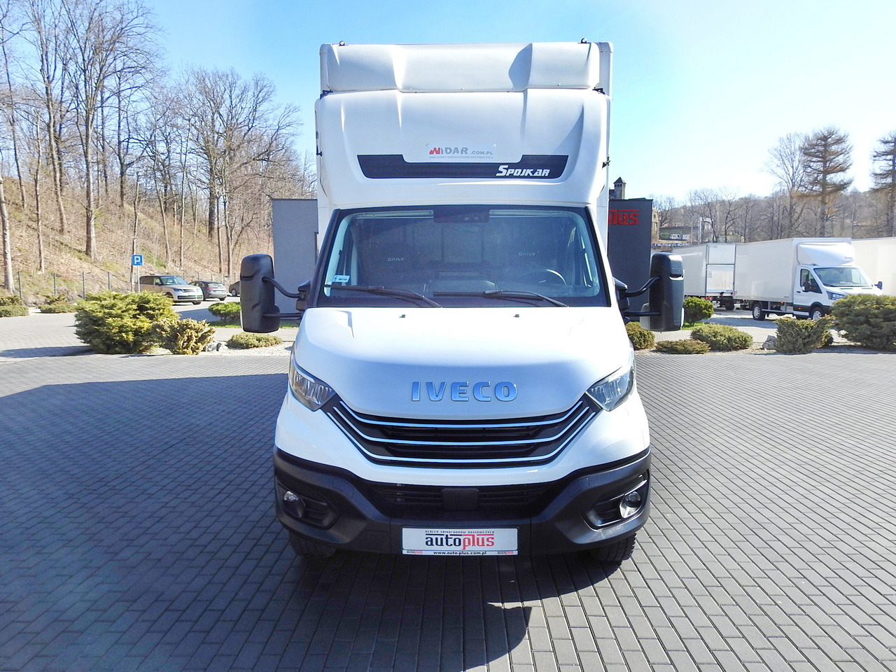 IVECO DAILY 70C18 BOX LIFT 14 PALLETS WEBASTO CRUISE CONTROL NAVIGATION LED LIGHTS TWIN WHEELS AIR CONDITIONING 180HP - الشاحنات الصغيرة صندوق مغلق: صور 5 IVECO DAILY 70C18 BOX LIFT 14 PALLETS WEBASTO CRUISE CONTROL NAVIGATION LED LIGHTS TWIN WHEELS AIR CONDITIONING 180HP - الشاحنات الصغيرة صندوق مغلق: صور 5