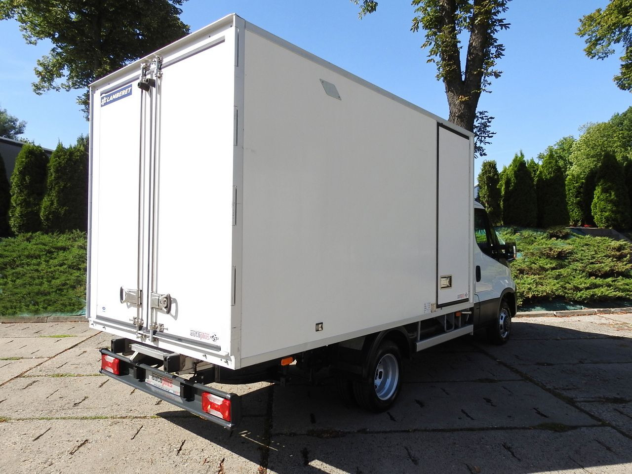 IVECO DAILY - الشاحنات الصغيرة المبردة: صور 3 IVECO DAILY - الشاحنات الصغيرة المبردة: صور 3