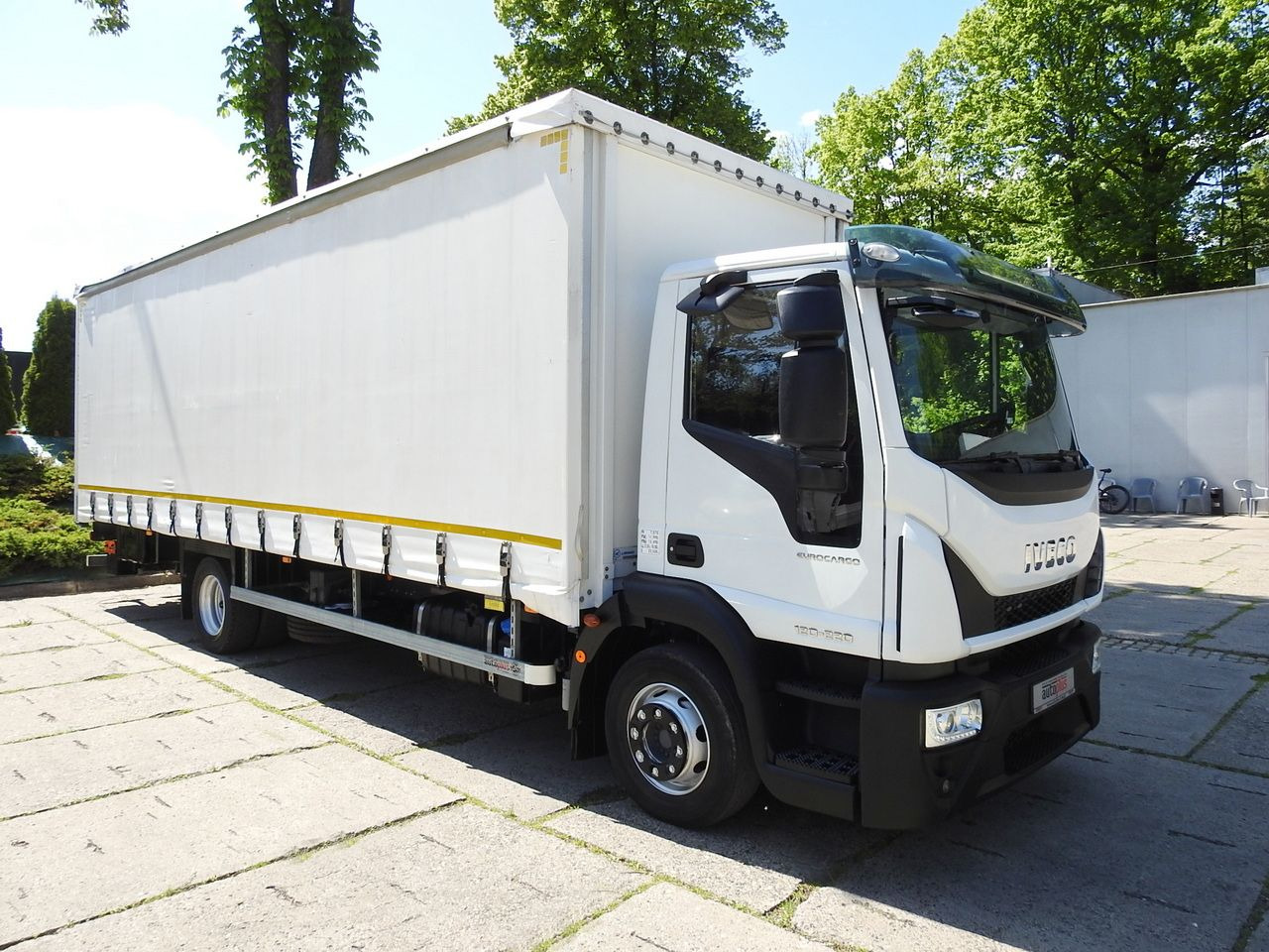 IVECO EUROCARGO 120 - 220 TARPAULIN LIFT 20 PALLETS LED LIGHTS AUTOMATIC TRANSMISSION HI-MATIC TWIN WHEELS AIR CONDITIONING 220HP - الشاحنات الصغيرة ستائر: صور 4 IVECO EUROCARGO 120 - 220 TARPAULIN LIFT 20 PALLETS LED LIGHTS AUTOMATIC TRANSMISSION HI-MATIC TWIN WHEELS AIR CONDITIONING 220HP - الشاحنات الصغيرة ستائر: صور 4