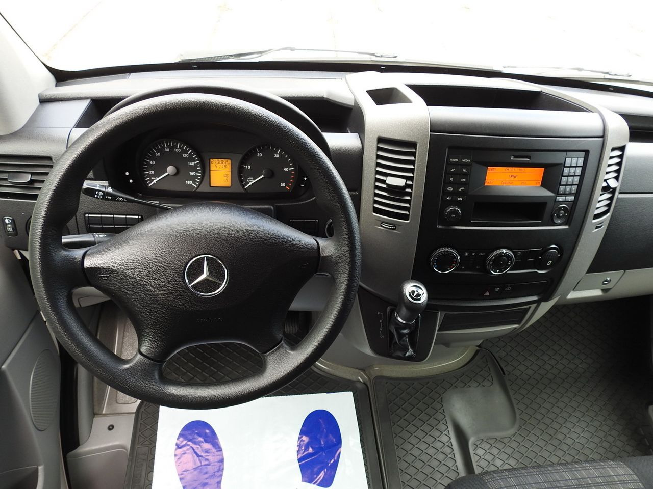 قلاب صغير MERCEDES SPRINTER 316 THREE-WAY TIPPER CRUISE CONTROL AUTOMATIC TRANSMISSION AIR CONDITIONING 160HP: صور 25 قلاب صغير MERCEDES SPRINTER 316 THREE-WAY TIPPER CRUISE CONTROL AUTOMATIC TRANSMISSION AIR CONDITIONING 160HP: صور 25