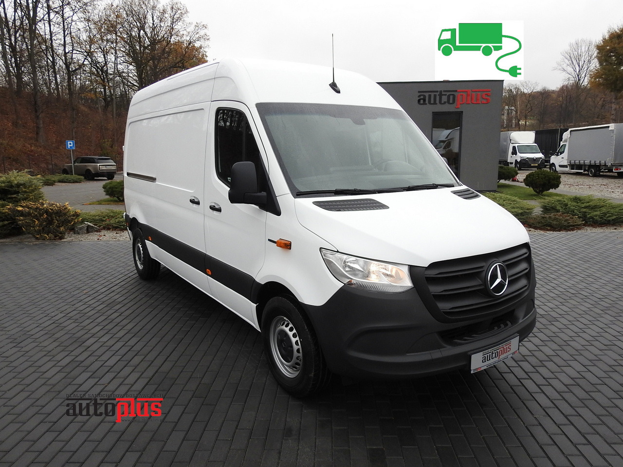 MERCEDES eSprinter NEW ELECTRIC VAN AUTOMATIC TRANSMISSION GUARANTEE 95HP - فان, فان كهربائية: صور 1 MERCEDES eSprinter NEW ELECTRIC VAN AUTOMATIC TRANSMISSION GUARANTEE 95HP - فان, فان كهربائية: صور 1
