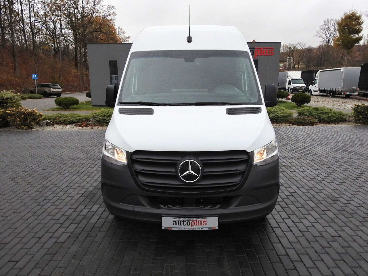 MERCEDES eSprinter NEW ELECTRIC VAN AUTOMATIC TRANSMISSION GUARANTEE 95HP - فان, فان كهربائية: صور 5 MERCEDES eSprinter NEW ELECTRIC VAN AUTOMATIC TRANSMISSION GUARANTEE 95HP - فان, فان كهربائية: صور 5