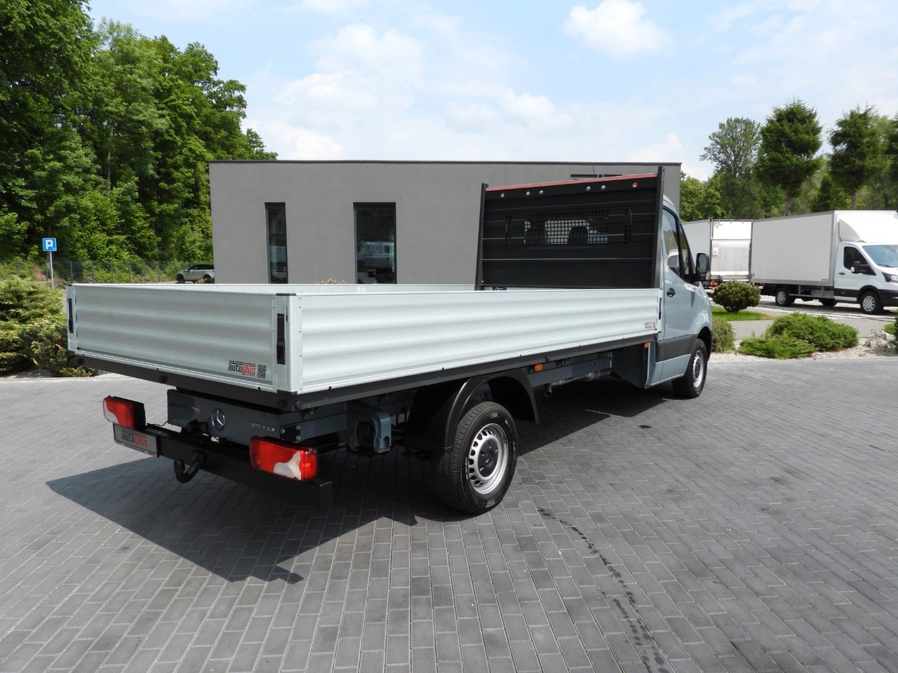 Mercedes-Benz SPRINTER 315 PRITSCHE 8 PALETTEN TEMPOMAT - الشاحنات الصغيرة المسطحة: صور 3 Mercedes-Benz SPRINTER 315 PRITSCHE 8 PALETTEN TEMPOMAT - الشاحنات الصغيرة المسطحة: صور 3