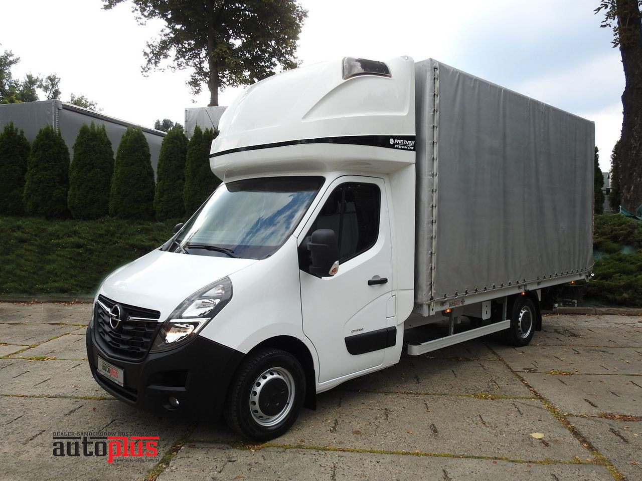 OPEL MOVANO - الشاحنات الصغيرة ستائر: صور 1 OPEL MOVANO - الشاحنات الصغيرة ستائر: صور 1