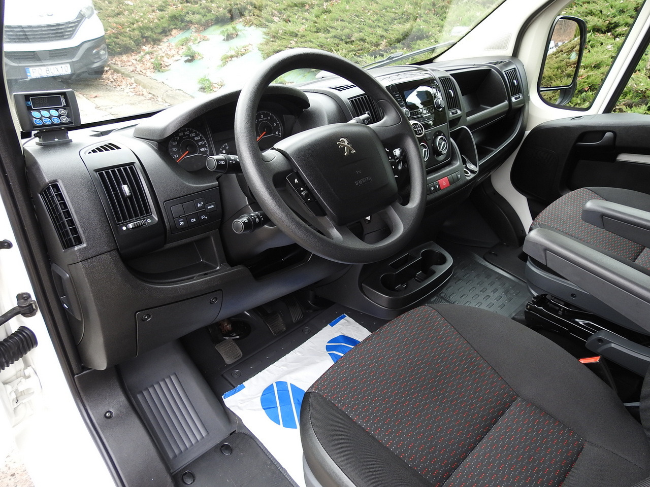 PEUGEOT BOXER REFRIGERATOR VAN -5*C TWO COMPARTMENTS CRUISE CONTROL AIR CONDITIONING 120HP - الشاحنات الصغيرة المبردة: صور 2 PEUGEOT BOXER REFRIGERATOR VAN -5*C TWO COMPARTMENTS CRUISE CONTROL AIR CONDITIONING 120HP - الشاحنات الصغيرة المبردة: صور 2