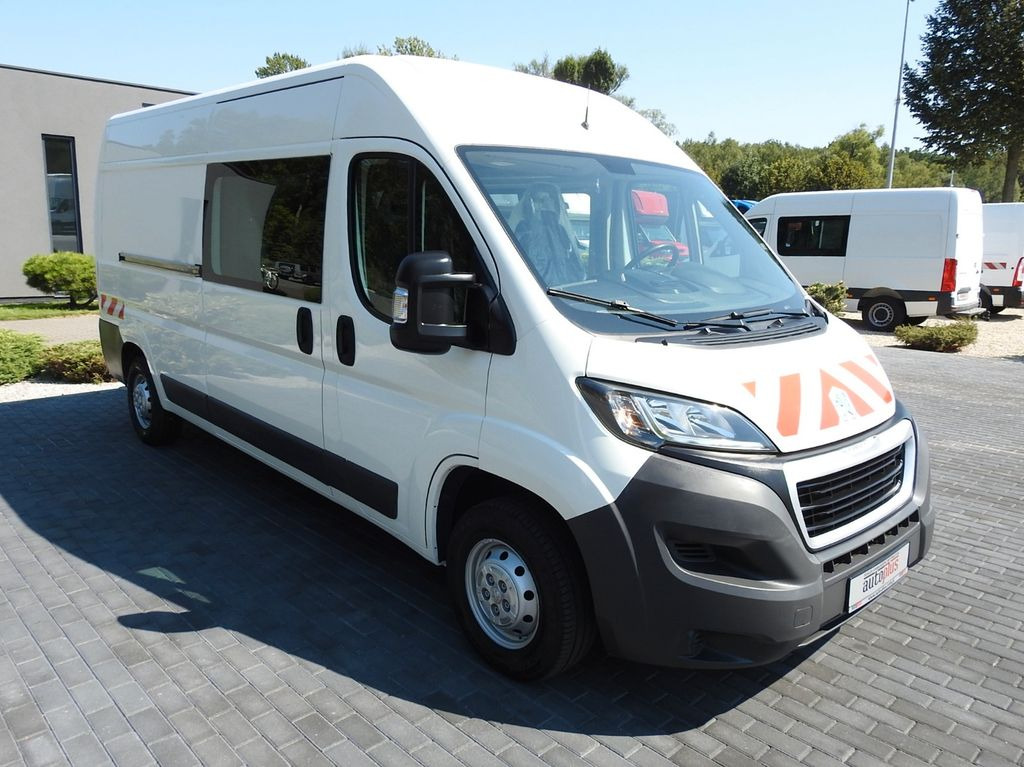 Peugeot BOXER KASTENWAGEN DOPPELKABINE 7 SITZE 110PS - فان, الشاحنات الصغيرة كابينة مزدوجة: صور 4 Peugeot BOXER KASTENWAGEN DOPPELKABINE 7 SITZE 110PS - فان, الشاحنات الصغيرة كابينة مزدوجة: صور 4