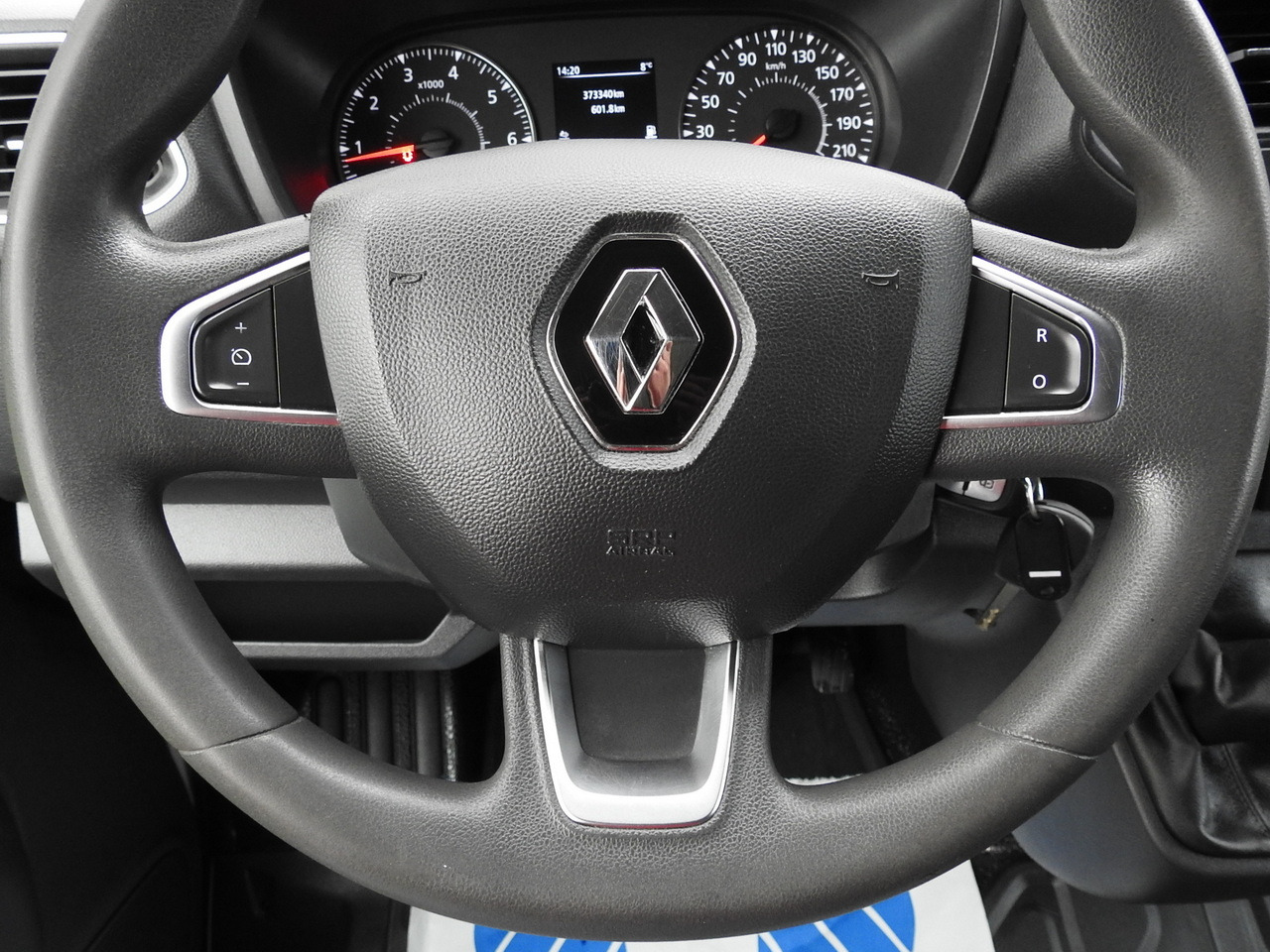 RENAULT MASTER TARPAULIN 10 PALLETS WEBASTO CRUISE CONTROL AIR CONDITIONING LED LIGHTS PNEUMATICS 165HP إيجار RENAULT MASTER TARPAULIN 10 PALLETS WEBASTO CRUISE CONTROL AIR CONDITIONING LED LIGHTS PNEUMATICS 165HP: صور 34 RENAULT MASTER TARPAULIN 10 PALLETS WEBASTO CRUISE CONTROL AIR CONDITIONING LED LIGHTS PNEUMATICS 165HP إيجار RENAULT MASTER TARPAULIN 10 PALLETS WEBASTO CRUISE CONTROL AIR CONDITIONING LED LIGHTS PNEUMATICS 165HP: صور 34