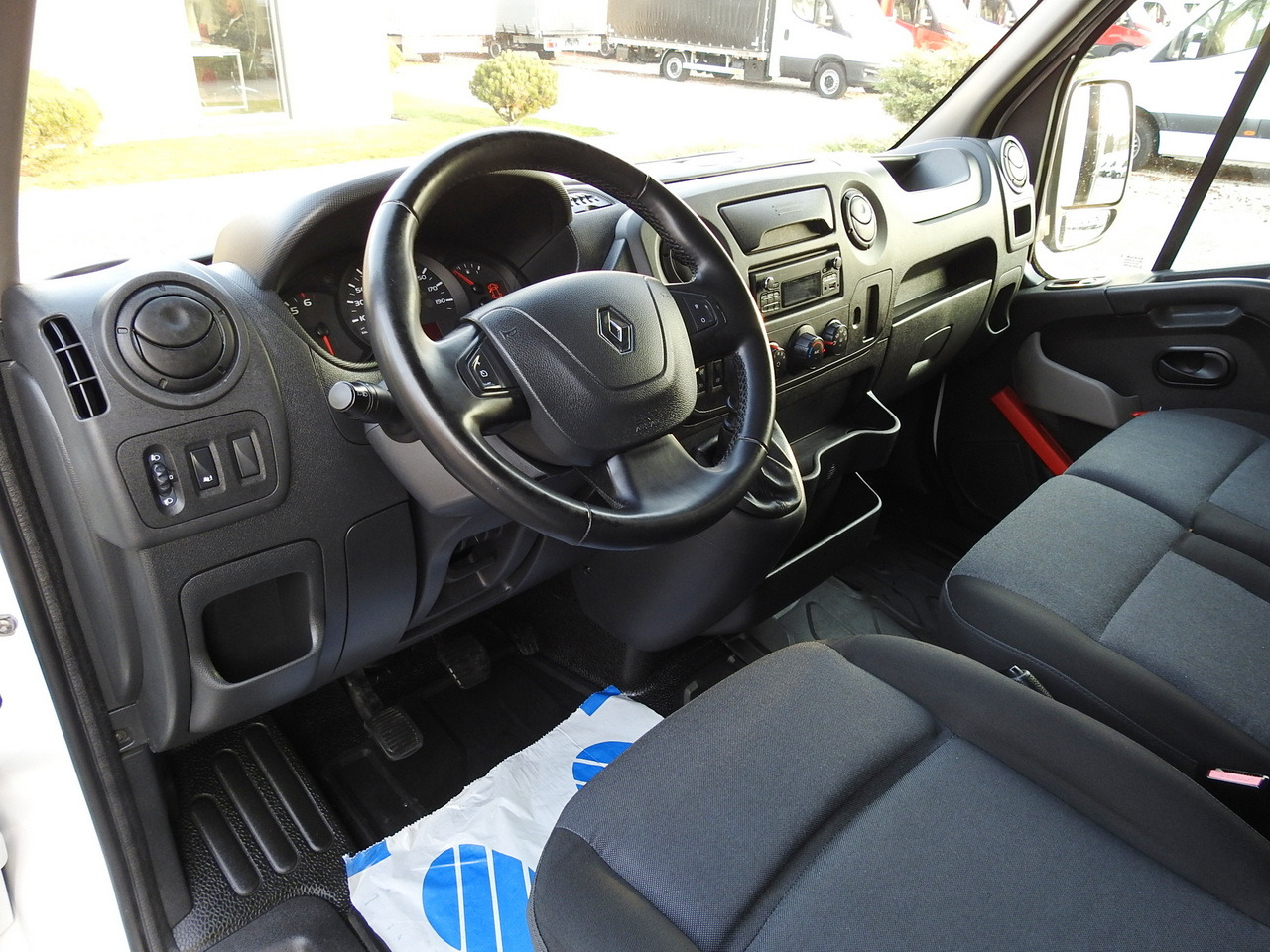 RENAULT MASTER TARPAULIN 10 PALLETS WEBASTO CRUISE CONTROL AIR CONDITIONING PNEUMATICS 170HP - الشاحنات الصغيرة ستائر: صور 2 RENAULT MASTER TARPAULIN 10 PALLETS WEBASTO CRUISE CONTROL AIR CONDITIONING PNEUMATICS 170HP - الشاحنات الصغيرة ستائر: صور 2