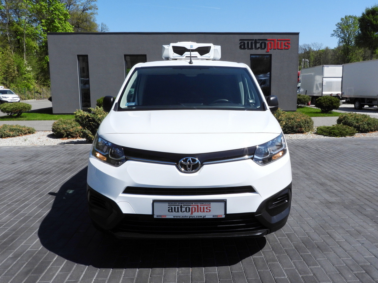 TOYOTA PROACE CITY REFRIGERATOR VAN -15*C POWER SUPPLY 230V CRUISE CONTROL AIR CONDITIONING 100HP - الشاحنات الصغيرة المبردة: صور 5 TOYOTA PROACE CITY REFRIGERATOR VAN -15*C POWER SUPPLY 230V CRUISE CONTROL AIR CONDITIONING 100HP - الشاحنات الصغيرة المبردة: صور 5