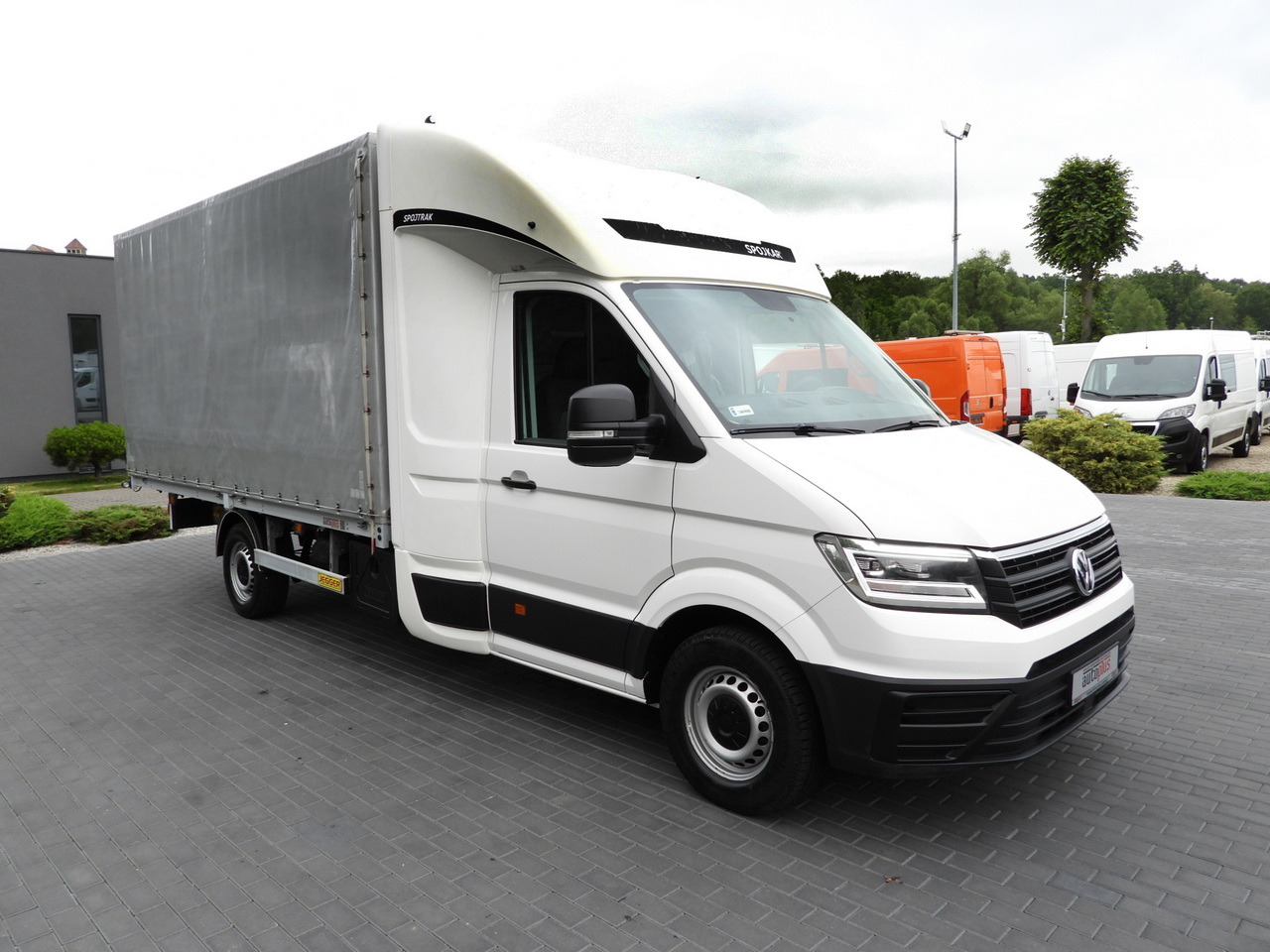 VOLKSWAGEN CRAFTER TARPAULIN 8 PALLETS WEBASTO CRUISE CONTROL LED LIGHTS AIR CONDITIONING 180HP - الشاحنات الصغيرة ستائر: صور 4 VOLKSWAGEN CRAFTER TARPAULIN 8 PALLETS WEBASTO CRUISE CONTROL LED LIGHTS AIR CONDITIONING 180HP - الشاحنات الصغيرة ستائر: صور 4
