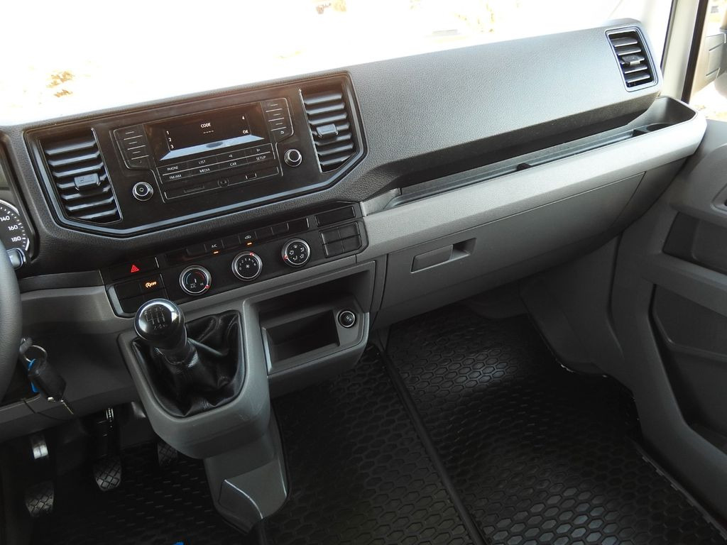 الشاحنات الصغيرة ستائر Volkswagen CRAFTER PRITSCHE PLANE 10 PALETTEN WEBASTO: صور 24