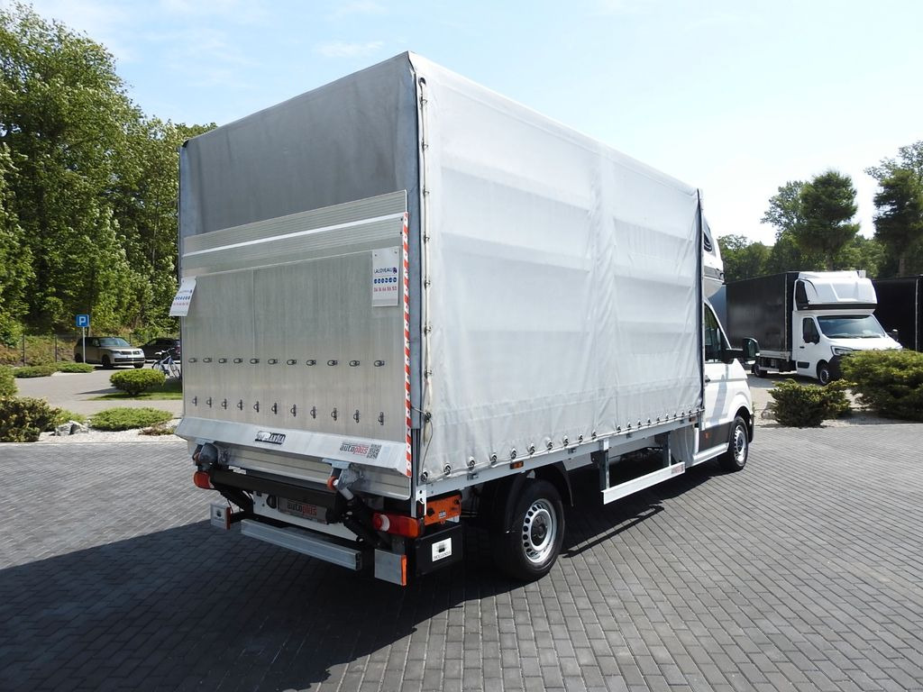 Volkswagen CRAFTER PRITSCHE PLANE AUFZUG 8 PALETTEN WEBASTO - الشاحنات الصغيرة ستائر: صور 3 Volkswagen CRAFTER PRITSCHE PLANE AUFZUG 8 PALETTEN WEBASTO - الشاحنات الصغيرة ستائر: صور 3