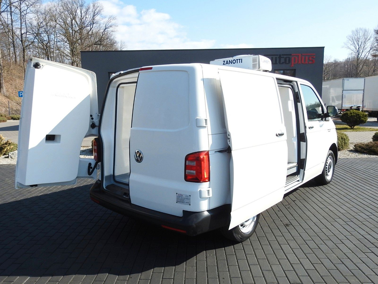 Volkswagen TRANSPORTER T6 KÜHLKASTENWAGEN 0*C TEMPOMAT - الشاحنات الصغيرة المبردة: صور 3 Volkswagen TRANSPORTER T6 KÜHLKASTENWAGEN 0*C TEMPOMAT - الشاحنات الصغيرة المبردة: صور 3