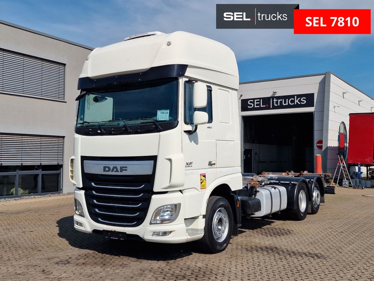 DAF XF 460 FAN / Intarder / Lenkachse / Standklima - شاحنات الحاويات / جسم علوي قابل للتغيير شاحنة: صور 1 DAF XF 460 FAN / Intarder / Lenkachse / Standklima - شاحنات الحاويات / جسم علوي قابل للتغيير شاحنة: صور 1