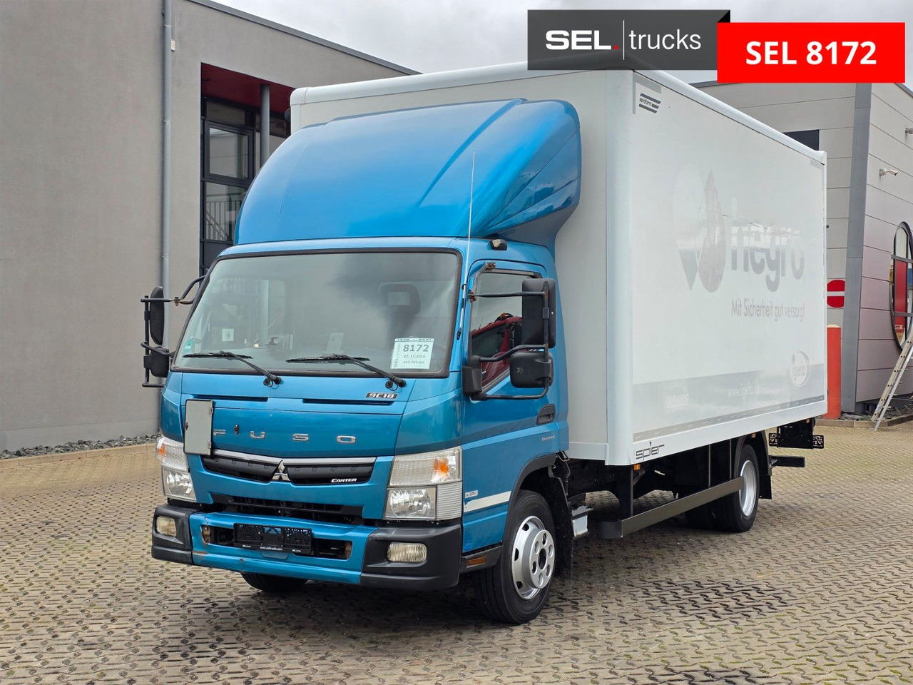 FUSO Canter 9C18 / Ladebordwand / 3 Sitzen - الشاحنات الصغيرة صندوق مغلق: صور 1 FUSO Canter 9C18 / Ladebordwand / 3 Sitzen - الشاحنات الصغيرة صندوق مغلق: صور 1