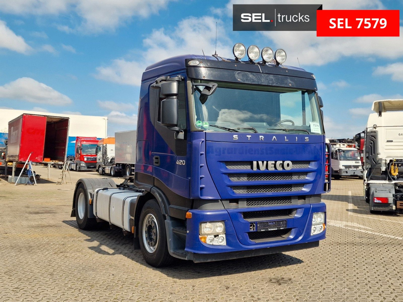 Iveco Stralis 420 / Nebenabtrieb / Kipphydraulik / LOF - شاحنة جرار: صور 3 Iveco Stralis 420 / Nebenabtrieb / Kipphydraulik / LOF - شاحنة جرار: صور 3