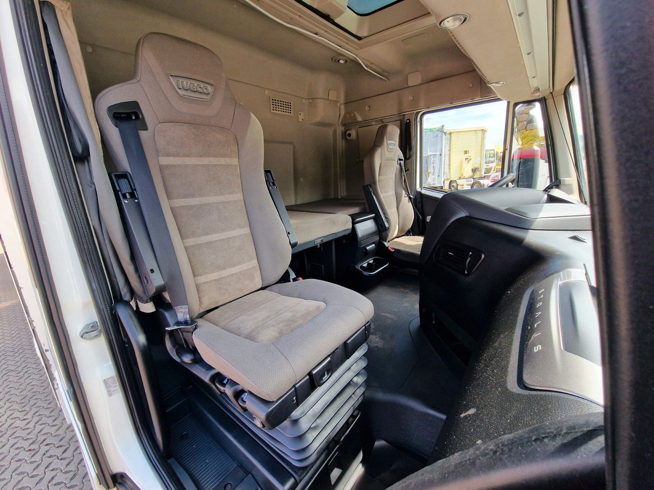 نقل الشراب شاحنة Iveco Stralis 420 / ZF Intarder / Ldbw / Lenkachse: صور 18