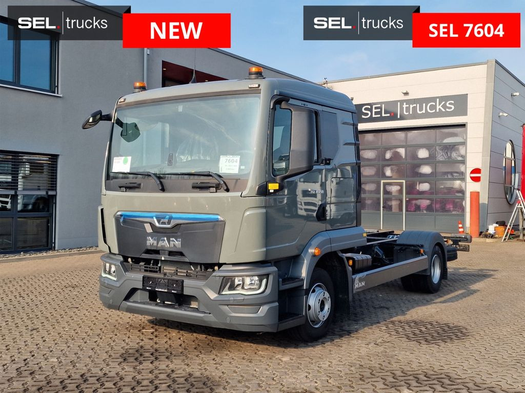 MAN TGL 8.250 4x2 BB / Nebenabtrieb/NEU/Euro 6E - الشاسيه شاحنة: صور 1 MAN TGL 8.250 4x2 BB / Nebenabtrieb/NEU/Euro 6E - الشاسيه شاحنة: صور 1