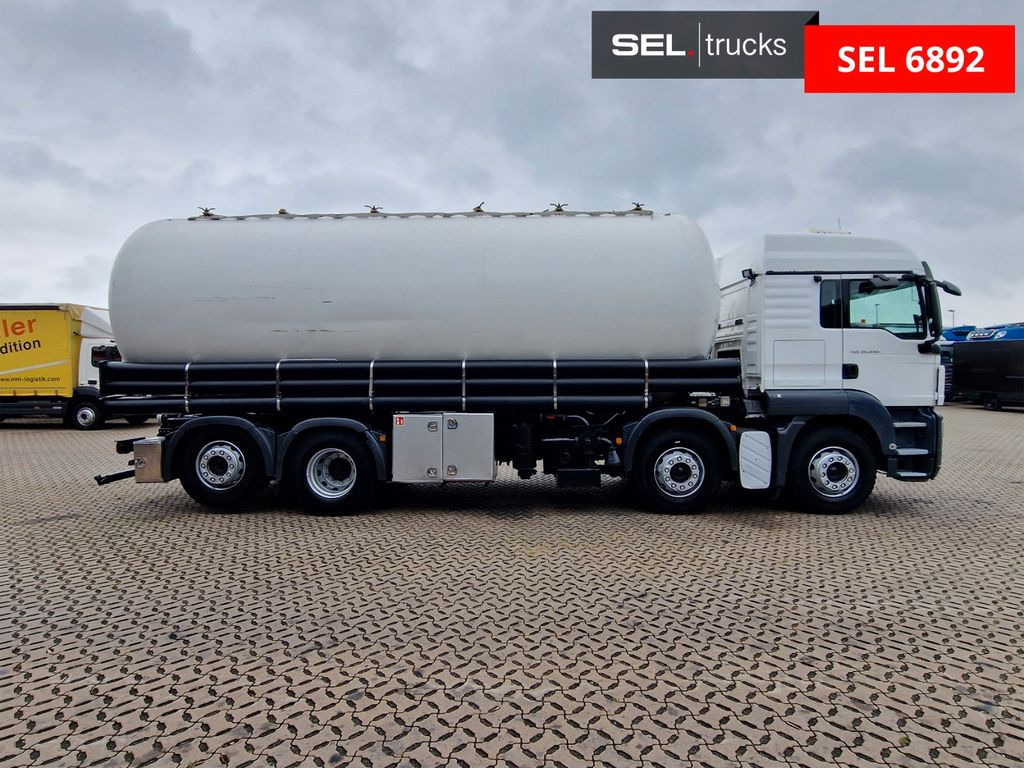 MAN TGS 35.440 8X2-4 BL / SILO / 36m3 /Lenkachse MAN TGS 35.440 8X2-4 BL / SILO / 36m3 /Lenkachse - شاحنة صهريج: صور 5 MAN TGS 35.440 8X2-4 BL / SILO / 36m3 /Lenkachse MAN TGS 35.440 8X2-4 BL / SILO / 36m3 /Lenkachse - شاحنة صهريج: صور 5