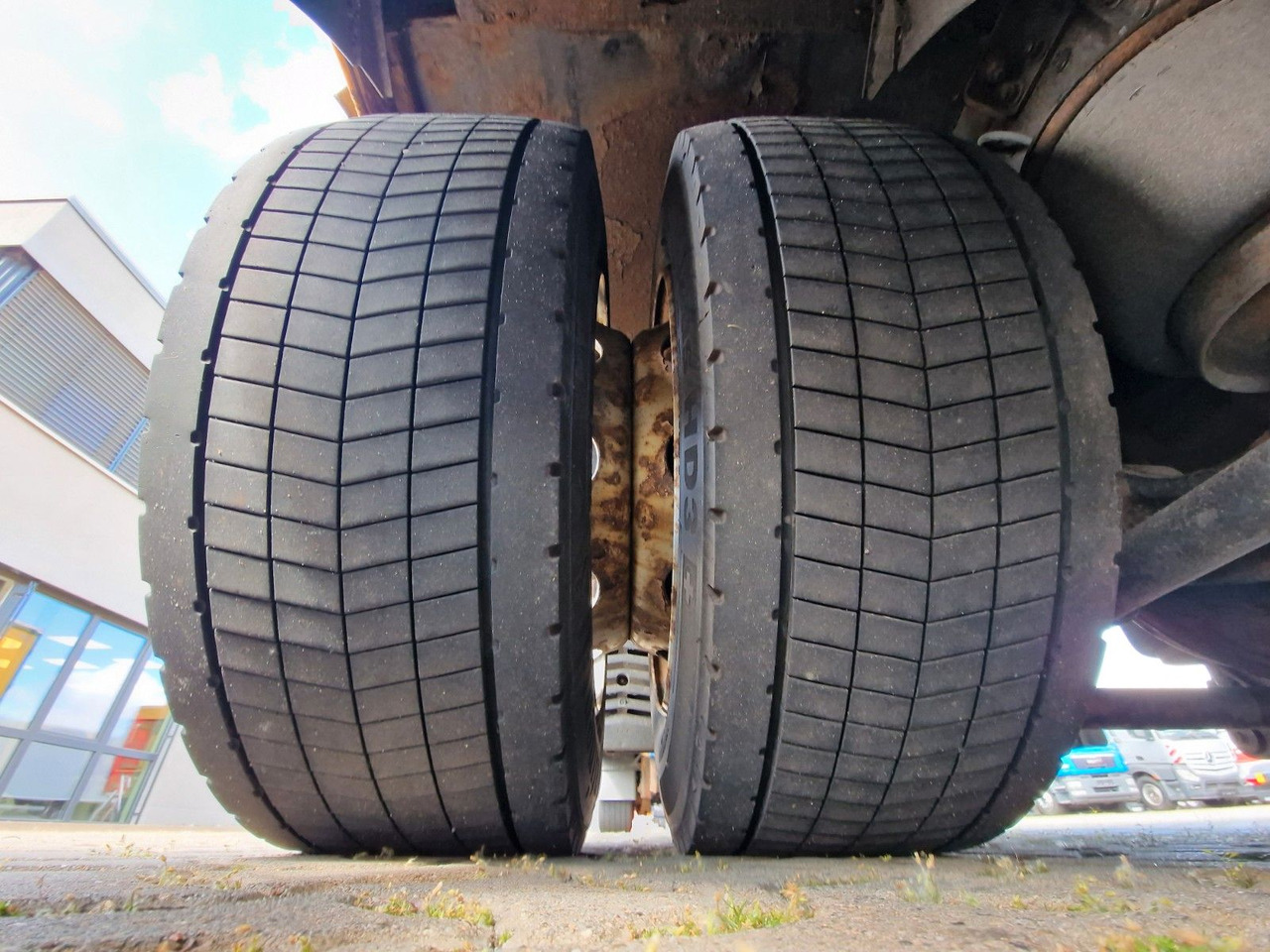شاحنة ستارة MAN TGX 18.440 4X2 LL-U/ Intarder /Hubdach/Durchlade: صور 24