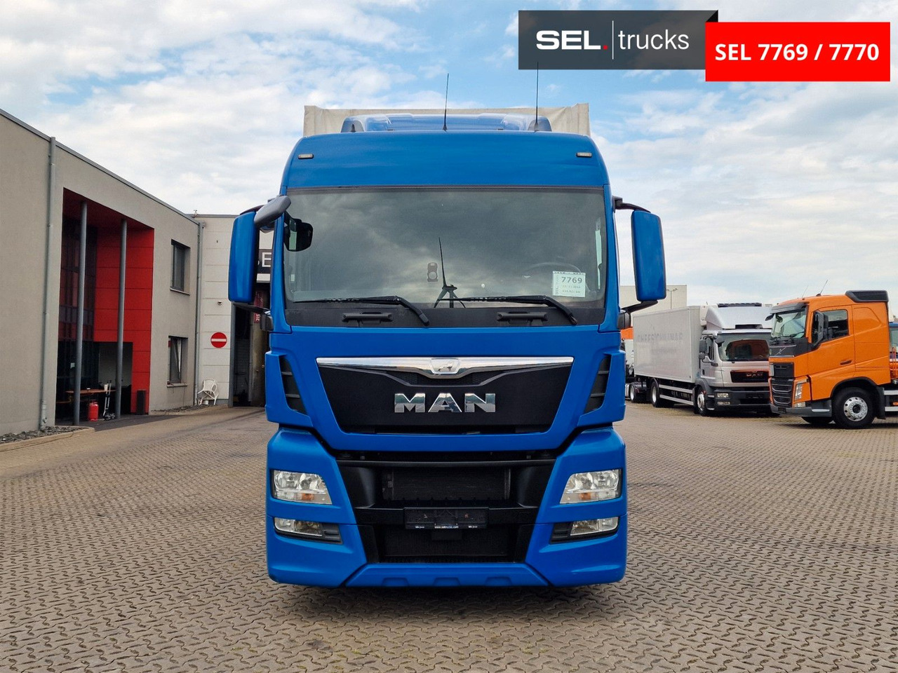 MAN TGX 18.440 4X2 LL-U/ Intarder/ Hubdach/Durchlade - شاحنة ستارة: صور 2 MAN TGX 18.440 4X2 LL-U/ Intarder/ Hubdach/Durchlade - شاحنة ستارة: صور 2
