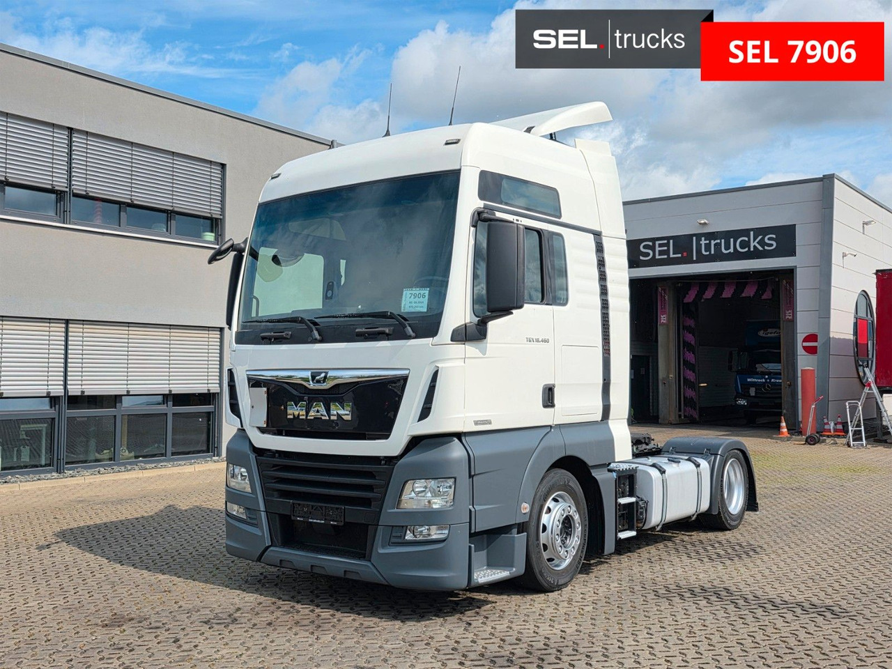 MAN TGX 18.460 4X2 LLS-U / Retarder - شاحنة جرار: صور 1 MAN TGX 18.460 4X2 LLS-U / Retarder - شاحنة جرار: صور 1