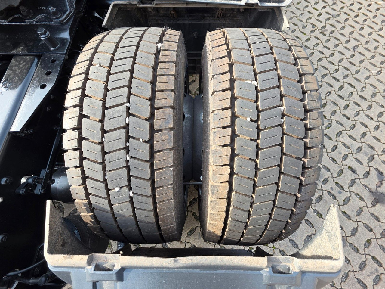 شاحنة جرار MAN TGX 18.460 4X2 LLS-U / Retarder: صور 50 شاحنة جرار MAN TGX 18.460 4X2 LLS-U / Retarder: صور 50