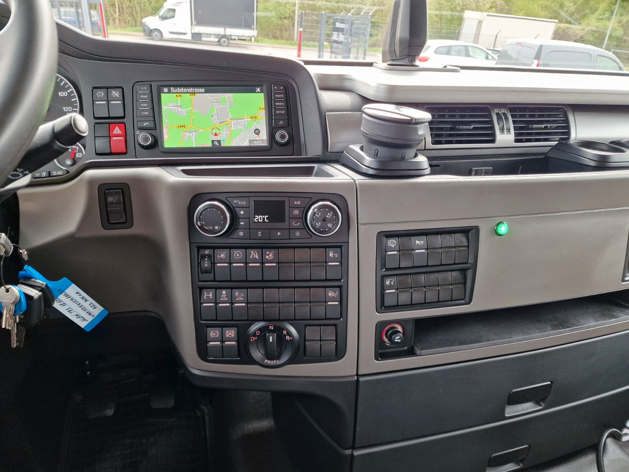 شاحنة ستارة MAN TGX 18.500 4x2 LL-U /Intarder/Druchlade/Hubdach: صور 21