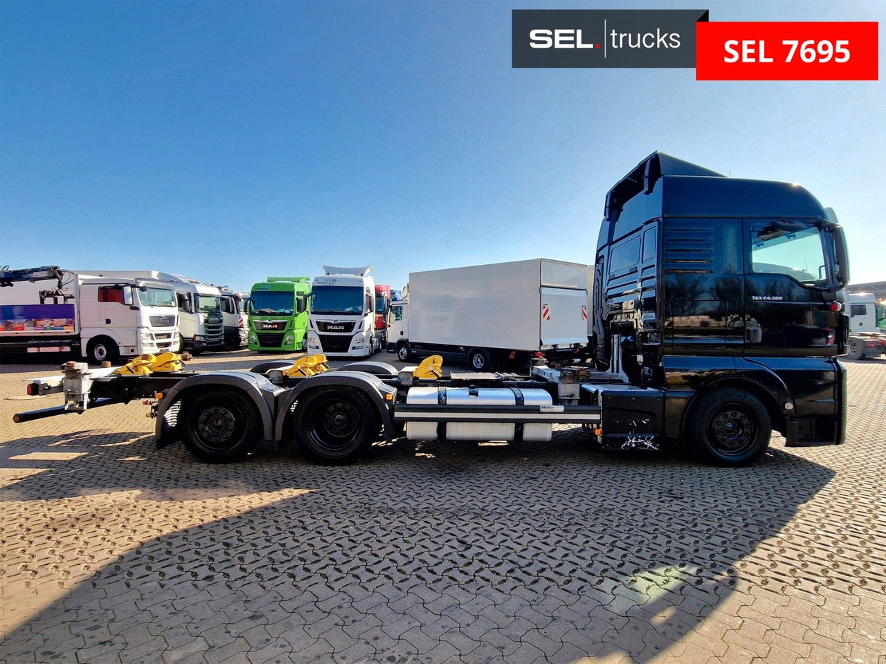 MAN TGX 24.500 6X2-2 LL-U / Intarder / Xeno / LOW KM - شاحنات الحاويات / جسم علوي قابل للتغيير شاحنة: صور 4 MAN TGX 24.500 6X2-2 LL-U / Intarder / Xeno / LOW KM - شاحنات الحاويات / جسم علوي قابل للتغيير شاحنة: صور 4