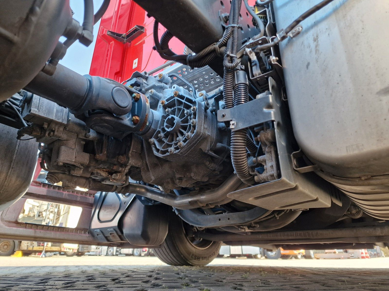 شاحنة جرار Mercedes-Benz Actros 1845 / Retarder / Standklima / Xenon: صور 12