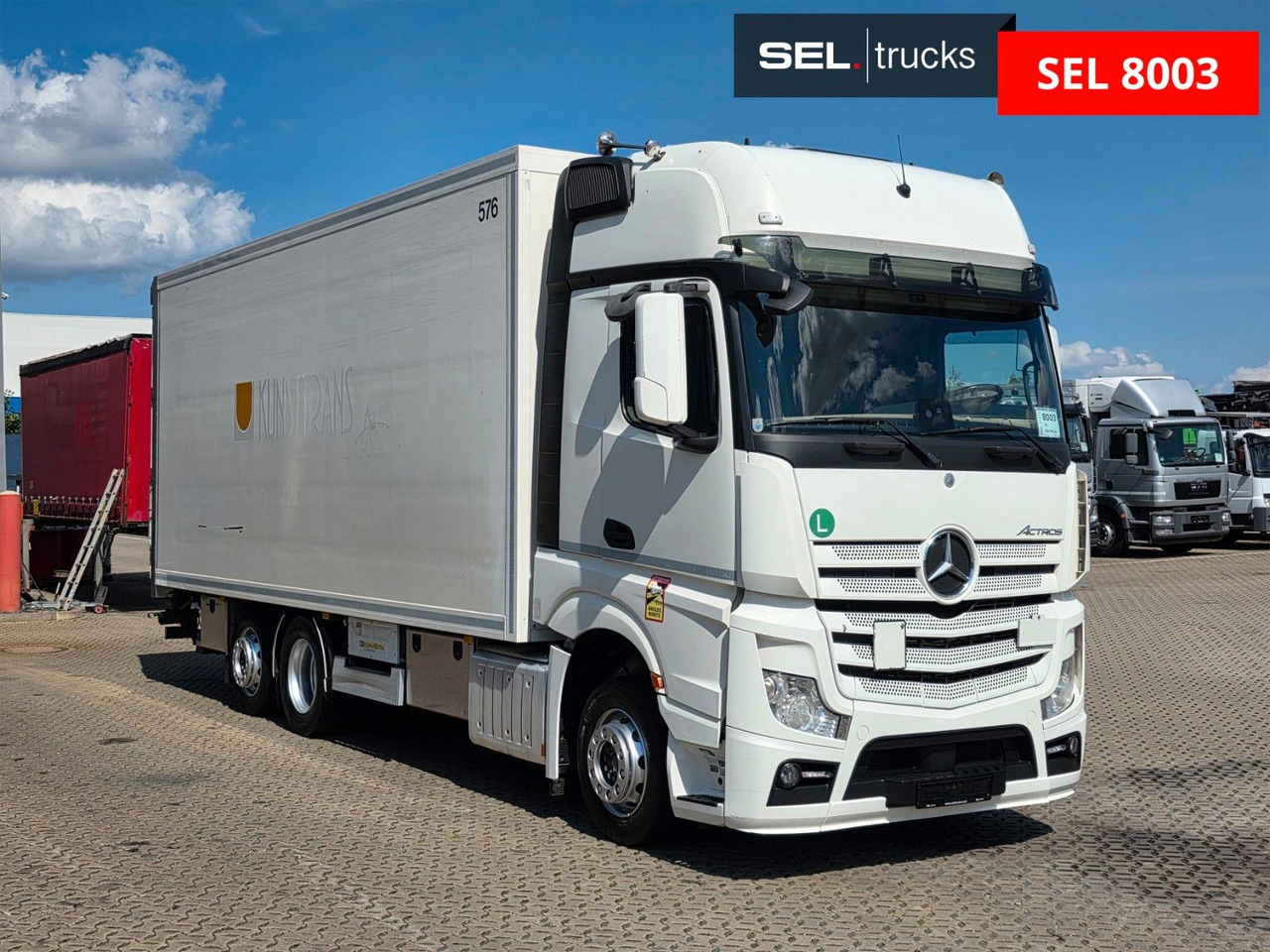 Mercedes-Benz Actros 2551 /Retarder/Ldbw/Konvekta/Lenkachse - بصندوق مغلق شاحنة: صور 3 Mercedes-Benz Actros 2551 /Retarder/Ldbw/Konvekta/Lenkachse - بصندوق مغلق شاحنة: صور 3
